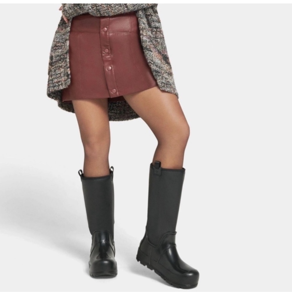 UGG Women Raincloud Tall Boot